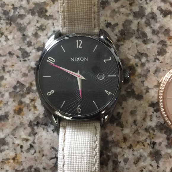 Nixon Accessories - ✨HOST PICK✨ Nixon The Bullet Women’s Watch